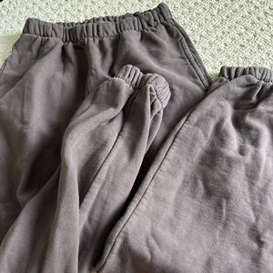 Brandy melville dark brown sweatpants